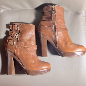 Genuine leather Juicy Couture booties, Sz 6